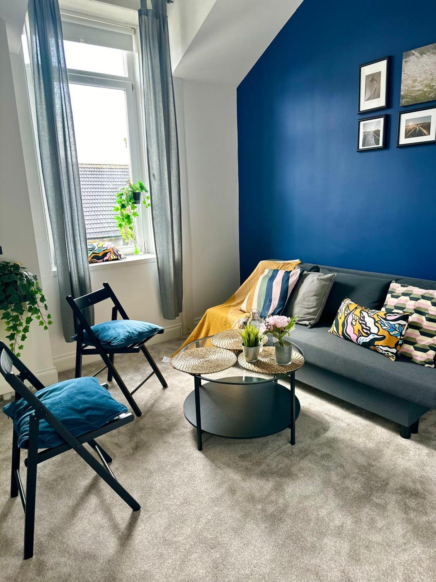 Cosy Stylish Flat * Dumbarton