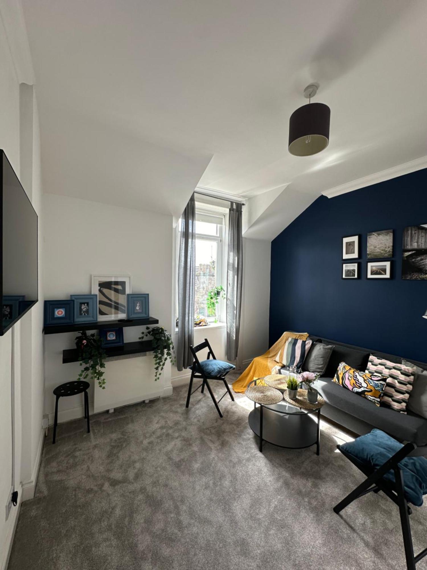 Cosy Stylish Flat * Dumbarton