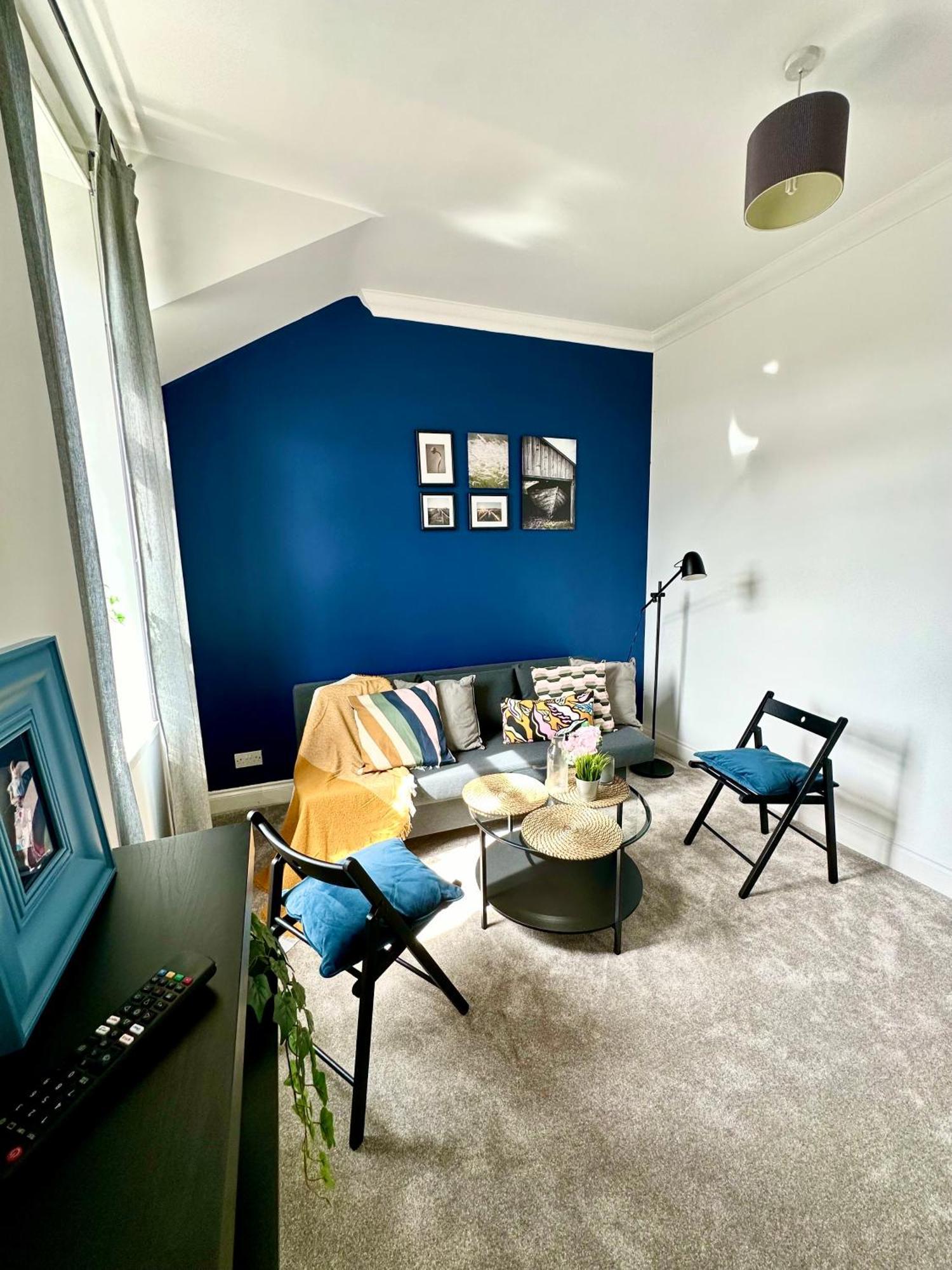 Cosy Stylish Flat * Dumbarton